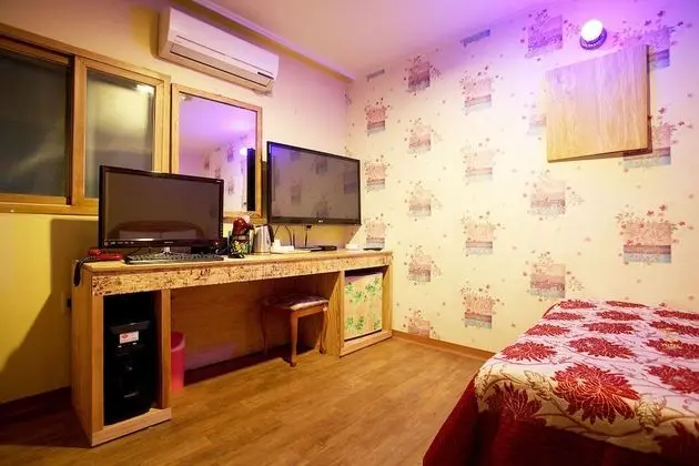 Oda (Standard room)