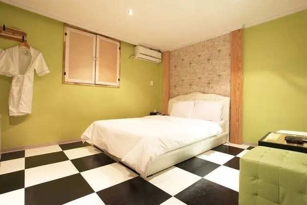 Oda (Standard room)