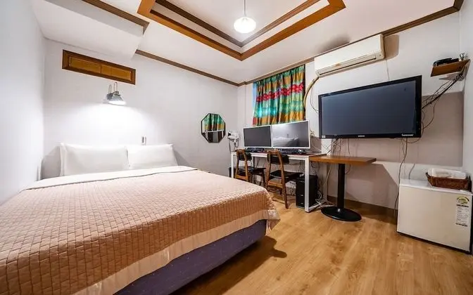 Oda (Special room (Netflix Disney YouTube )
