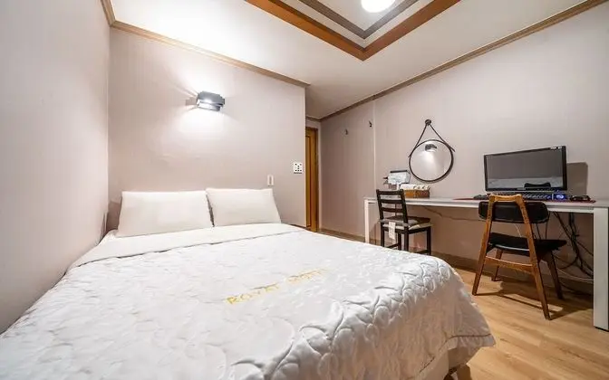 Oda (Standard Room (5 OTT channels includi)