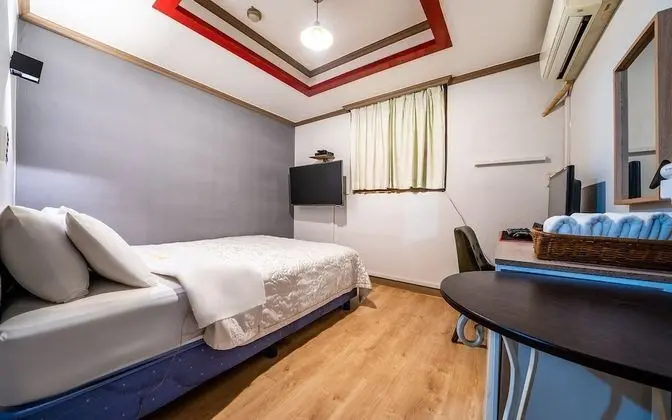 Oda (Standard Room (5 OTT channels includi)