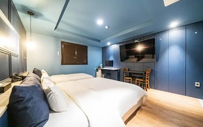 Oda (Premium Room A (OTT Twin Beds Spa TV))