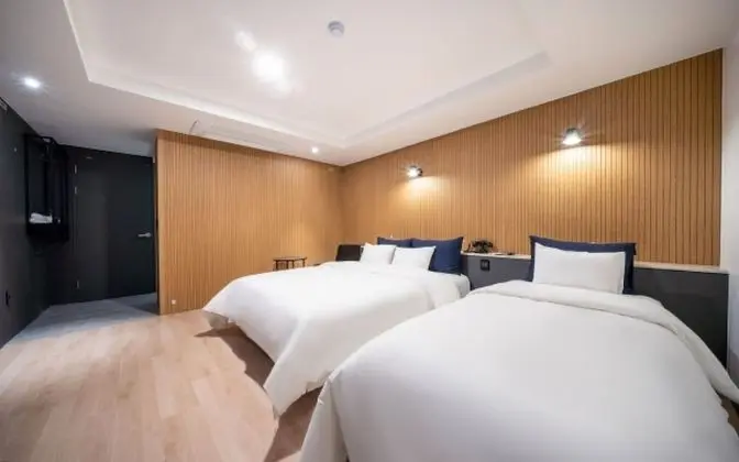Oda (Premium Room A (OTT Twin Beds Spa TV))