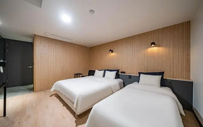 Oda (Premium Room A (OTT Twin Beds Spa TV))