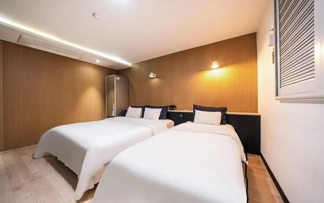 Oda (Premium Room A (OTT Twin Beds Spa TV))