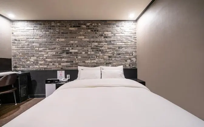 Oda (Deluxe (TV 2PC OTT))