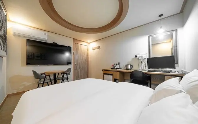 Oda (Standard (TV OTT Hard Drive-less PC))