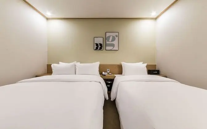 Oda (Twin (OTT Hard Drive-less PC))