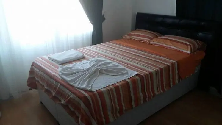 Standard Tek Büyük veya İki Ayrı Yataklı Oda