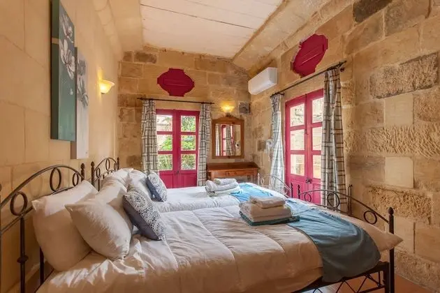 Standard Villa, Birden Çok Yatak (Gozitan Farmhouse Pool & Jacuzzi - PP)