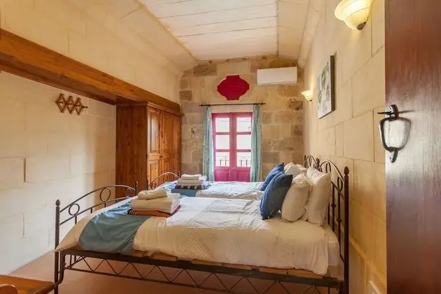 Standard Villa, Birden Çok Yatak (Gozitan Farmhouse Pool & Jacuzzi - PP)