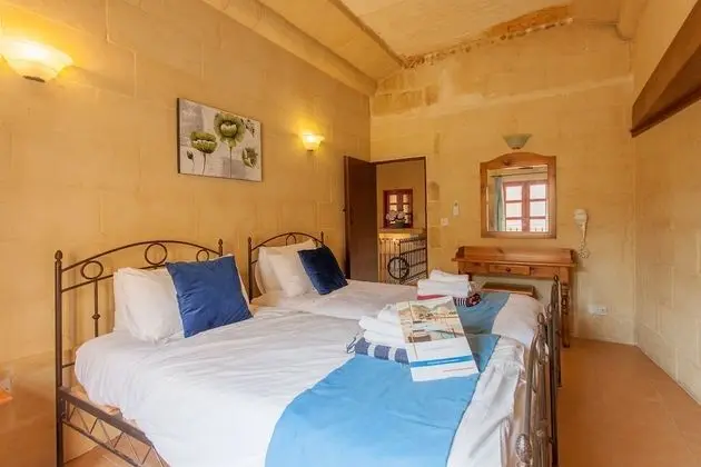 Standard Villa, Birden Çok Yatak (Gozitan Farmhouse Pool & Jacuzzi - PP)