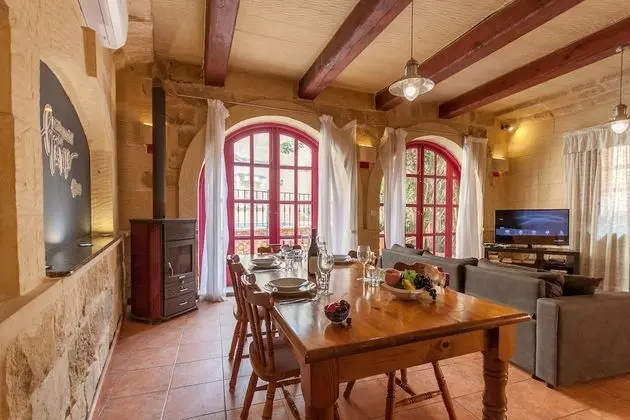 Standard Villa, Birden Çok Yatak (Gozitan Farmhouse Pool & Jacuzzi - PP)