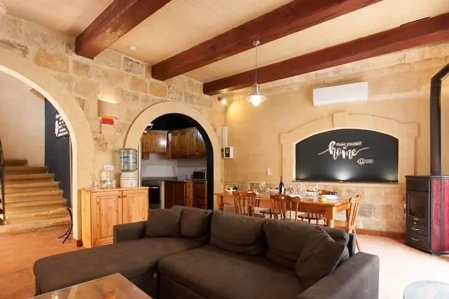 Standard Villa, Birden Çok Yatak (Gozitan Farmhouse Pool & Jacuzzi - PP)