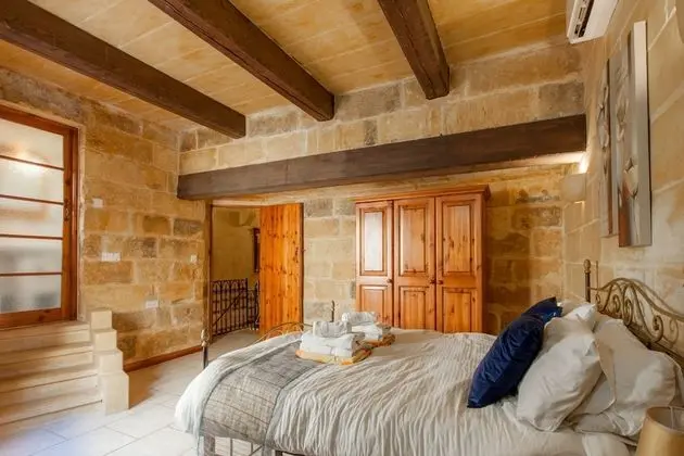 Standard Villa, Birden Çok Yatak, 2 Banyolu (Gozitan Farmhouse with Pool - PP 1)