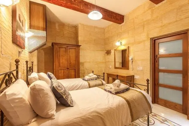Standard Ev, Birden Çok Yatak (Gozitan Farmhouse with Pool - PP 3)