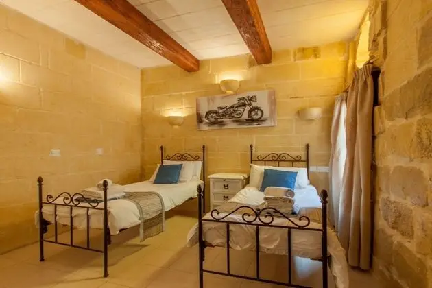 Standard Villa, Birden Çok Yatak, 2 Banyolu (Gozitan Farmhouse with Pool - PP 4)