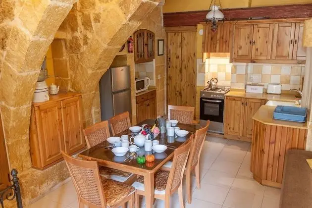Standard Villa, Birden Çok Yatak, 2 Banyolu (Gozitan Farmhouse with Pool - PP 4)