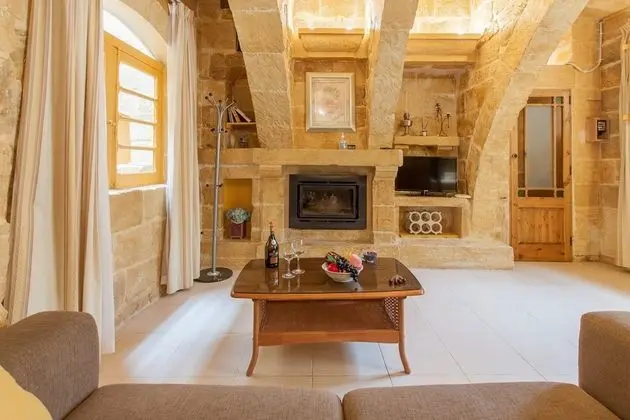 Standard Villa, Birden Çok Yatak, 2 Banyolu (Gozitan Farmhouse with Pool - PP 4)