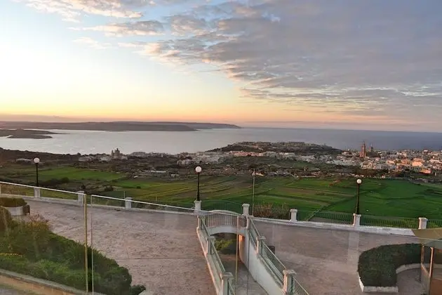 Apart Daire, 2 Yatak Odası, Deniz Manzaralı