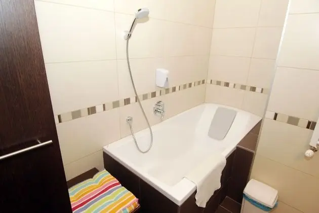 Standard Apart Daire, 2 Yatak Odası