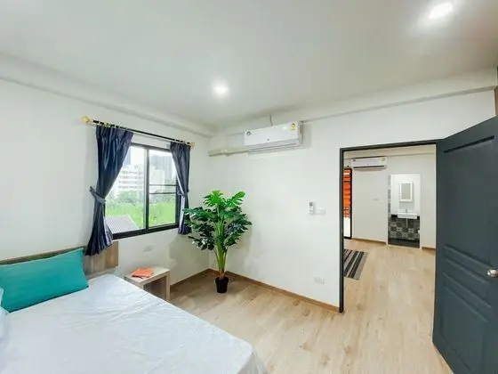 Stüdyo Süit (Sukhumvit 81 BTS On nut)