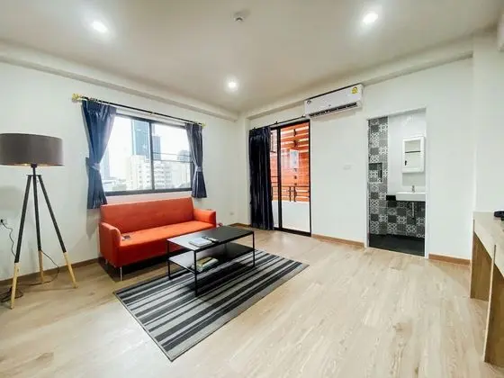Stüdyo Süit (Sukhumvit 81 BTS On nut)