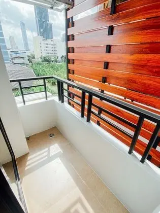Stüdyo Süit (Sukhumvit 81 BTS On nut)