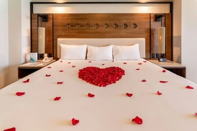 Romantic Room, Ocean View Free Wi-Fi