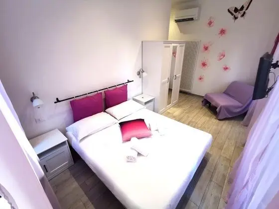 Deluxe Üç Kişilik Oda (Camera 2)