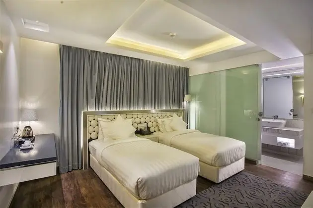 Deluxe Tek Büyük Yataklı Oda, 1 Yatak Odası, Sigara İçilebilir