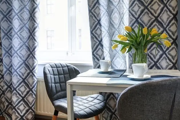 Stüdyo (1 Hyacinth)