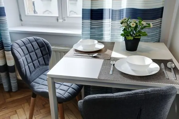 Stüdyo (3 Bush Daisy)