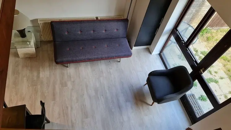 Apart Daire, Banyolu/Duşlu, Avlu Manzaralı (Hampden)
