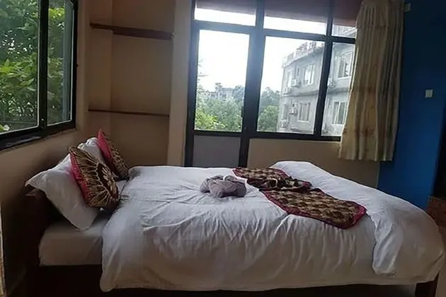Deluxe Tek Büyük veya İki Ayrı Yataklı Oda, Sigara İçilmez