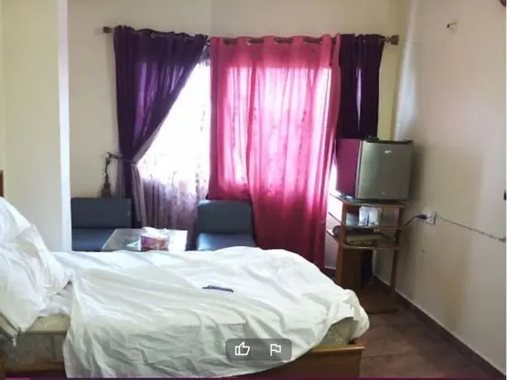 Standard Tek Büyük veya İki Ayrı Yataklı Oda