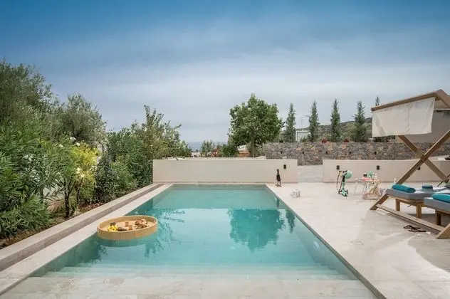 Euphoria Villa Garden View with Individual Pool