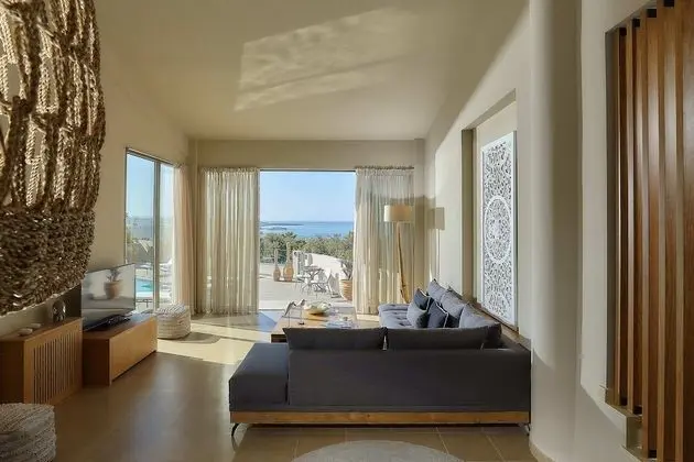 Luxury Villa