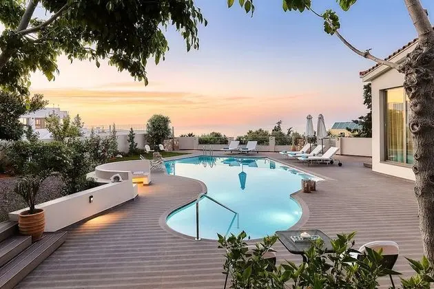 Luxury Villa
