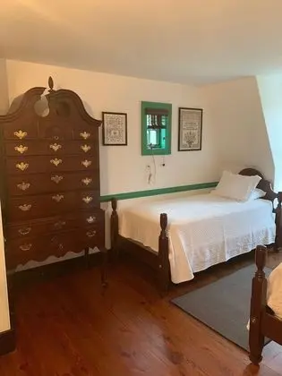 İki Ayrı Yataklı Oda, 2 Tek Kişilik Yatak, Özel Banyo (Green Room)