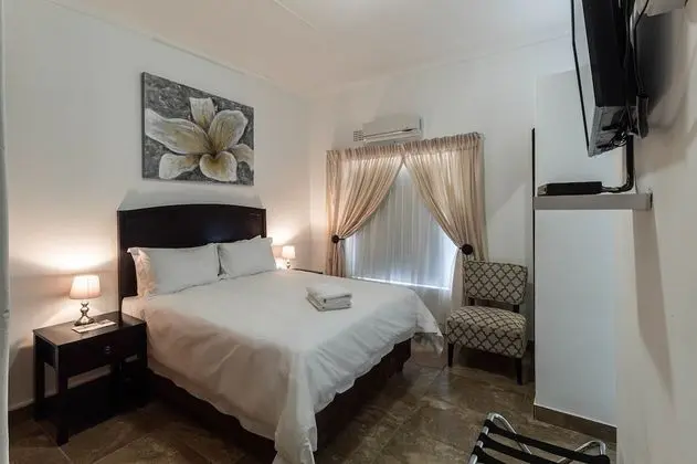 Grand Villa