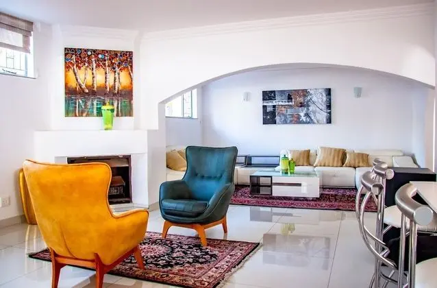 Grand Villa