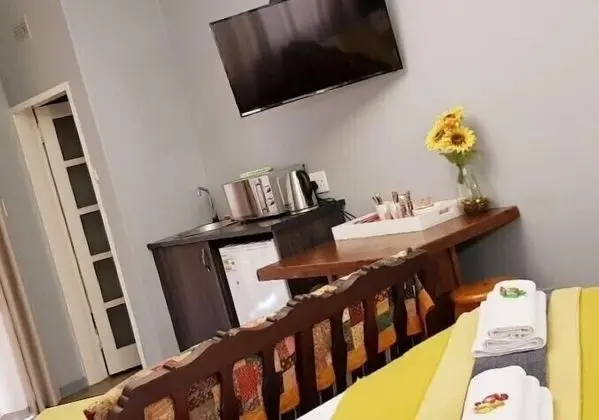 Tek Büyük Yataklı Oda, Bahçe Manzaralı