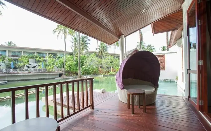 Water Pool Villa