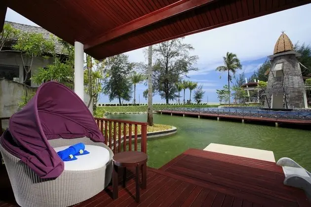 Water Pool Villa