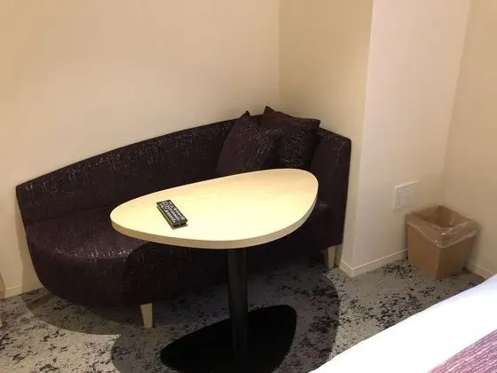 Tek Büyük Yataklı Oda, Sigara İçilmez