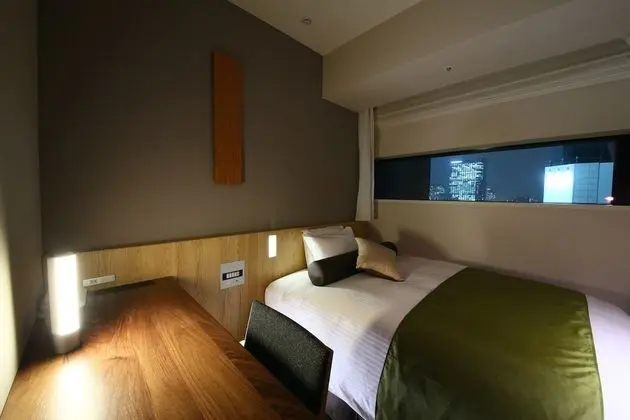 Tek Kişilik Oda, Sigara İçilmez (separate breakfast charge)
