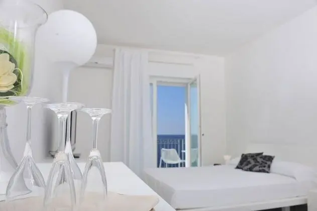 Deluxe Tek Büyük Yataklı Oda, Deniz Manzaralı