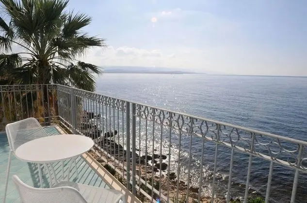Deluxe Tek Büyük Yataklı Oda, Deniz Manzaralı