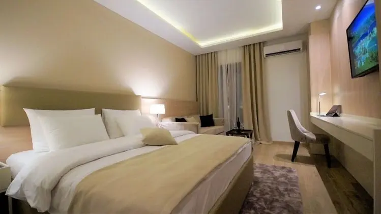 Superior Tek Büyük veya İki Ayrı Yataklı Oda, Balkon